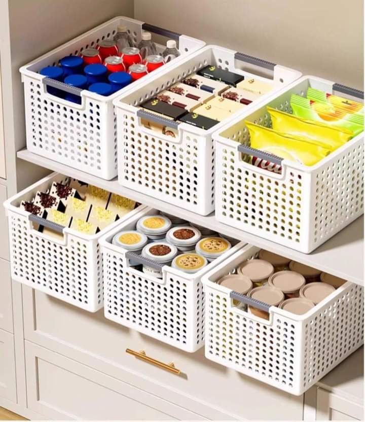 Storage baskets