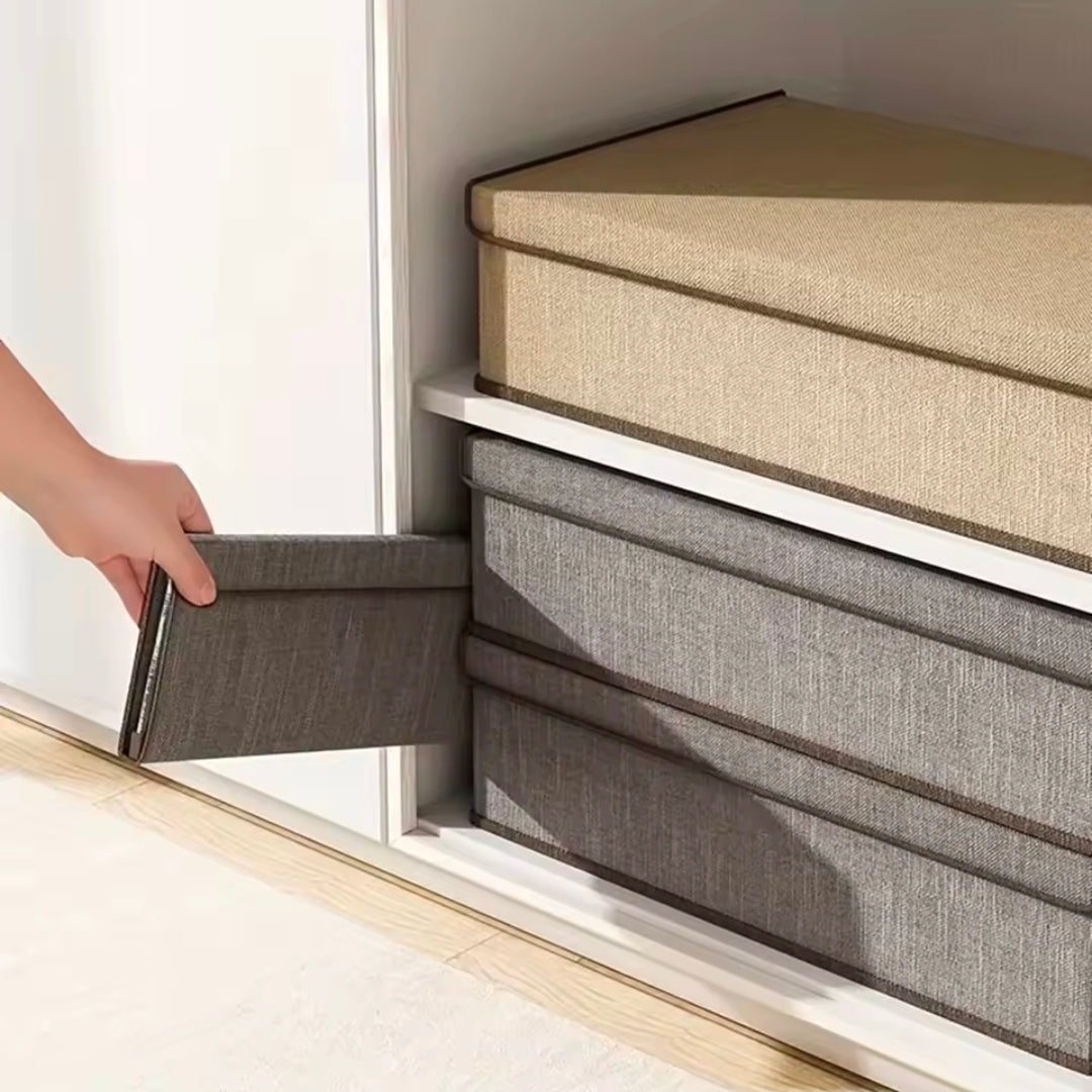 17 Grid Sock & Underwear Storage Box with Lid