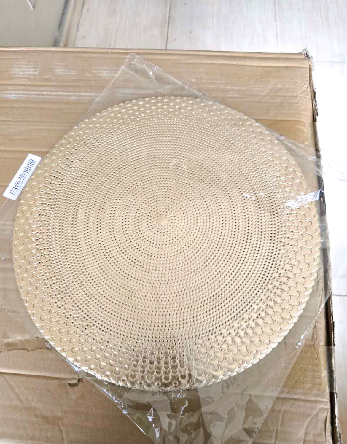 6pcs round shell golden table mat