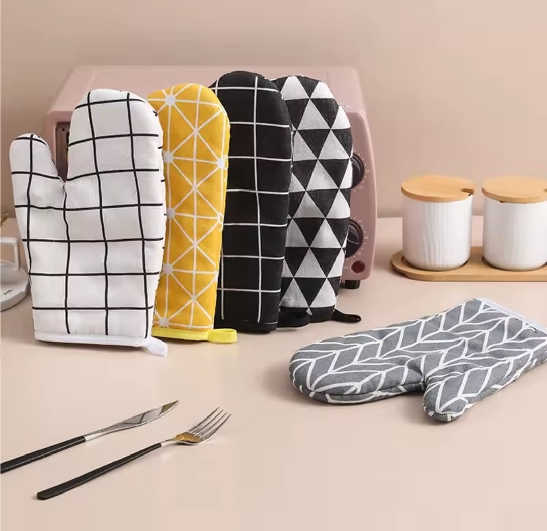 Cotton and linen gloves