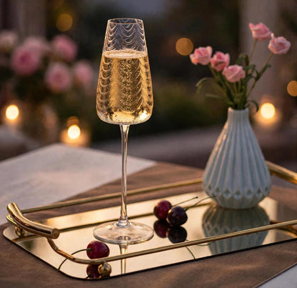 Wavy long Stem champagne/wine Glasses