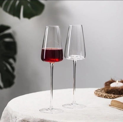 High quality unique and stylish long stem wine/champagne glasses 