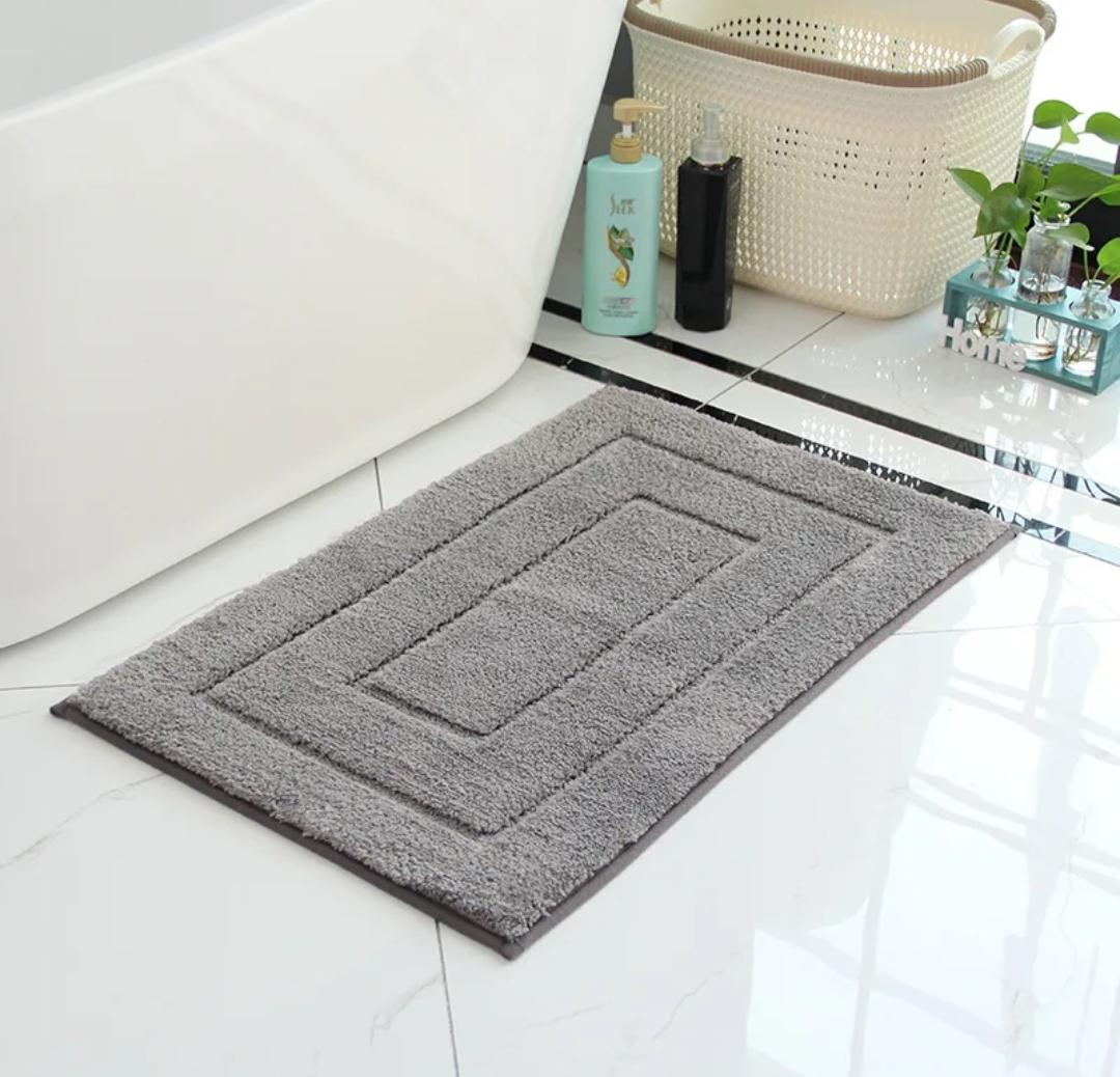 Flocking bathroom doormats