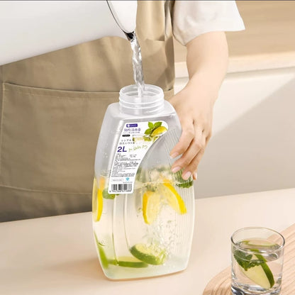 2L Thickened Cold Water Bottle