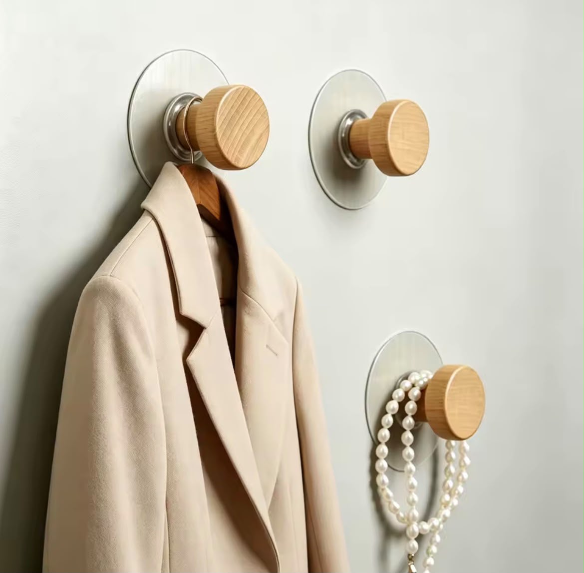2Pcs Self-Adhesive Wooden Wall Hooks 