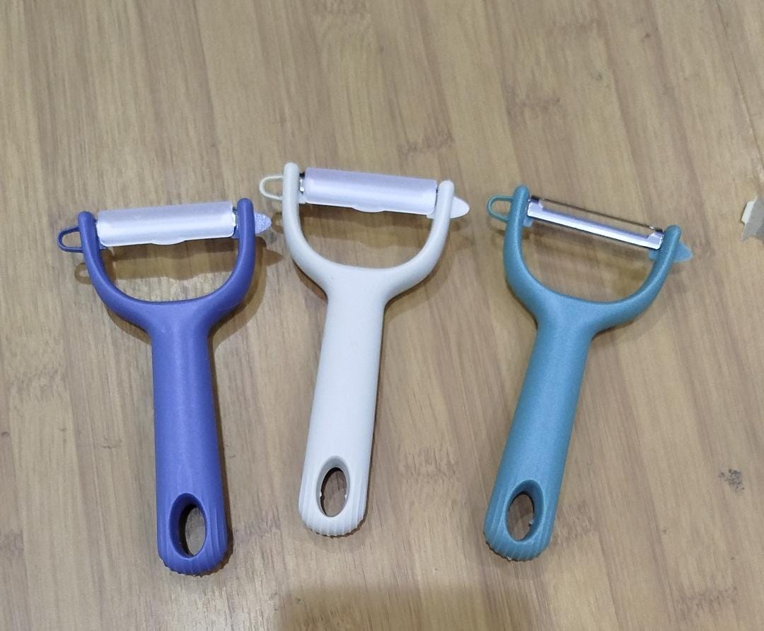 Stainless steel Peeler