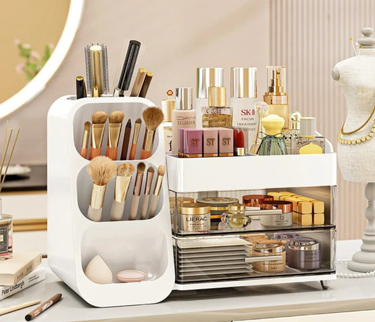 Makeup storage box/cosmetic organizer 