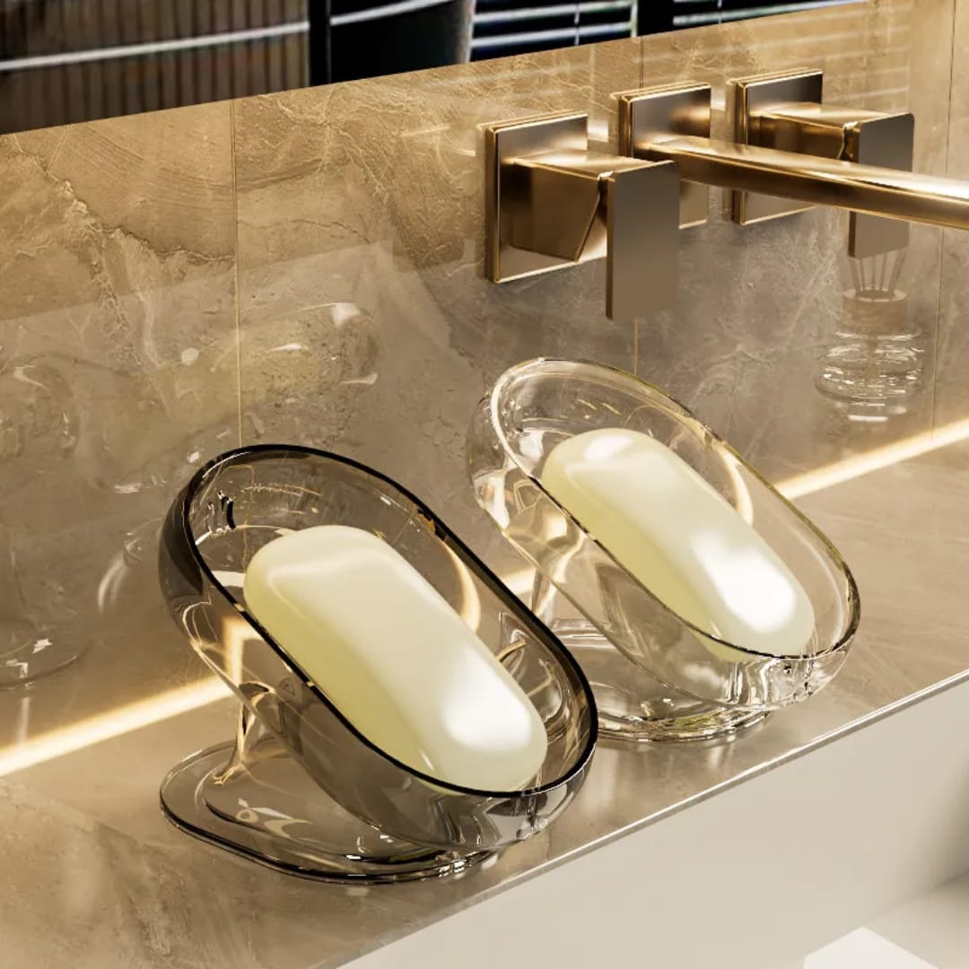 Sloped drain transparent soap dish