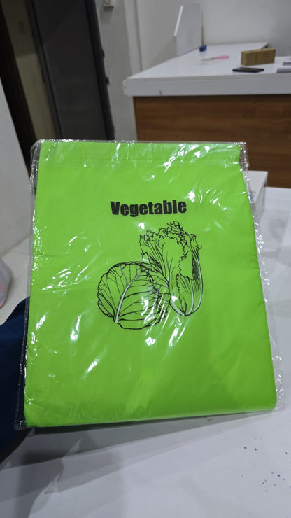 Insulated fresh keeper bag for fruits and vegetables with a drawstring closure
