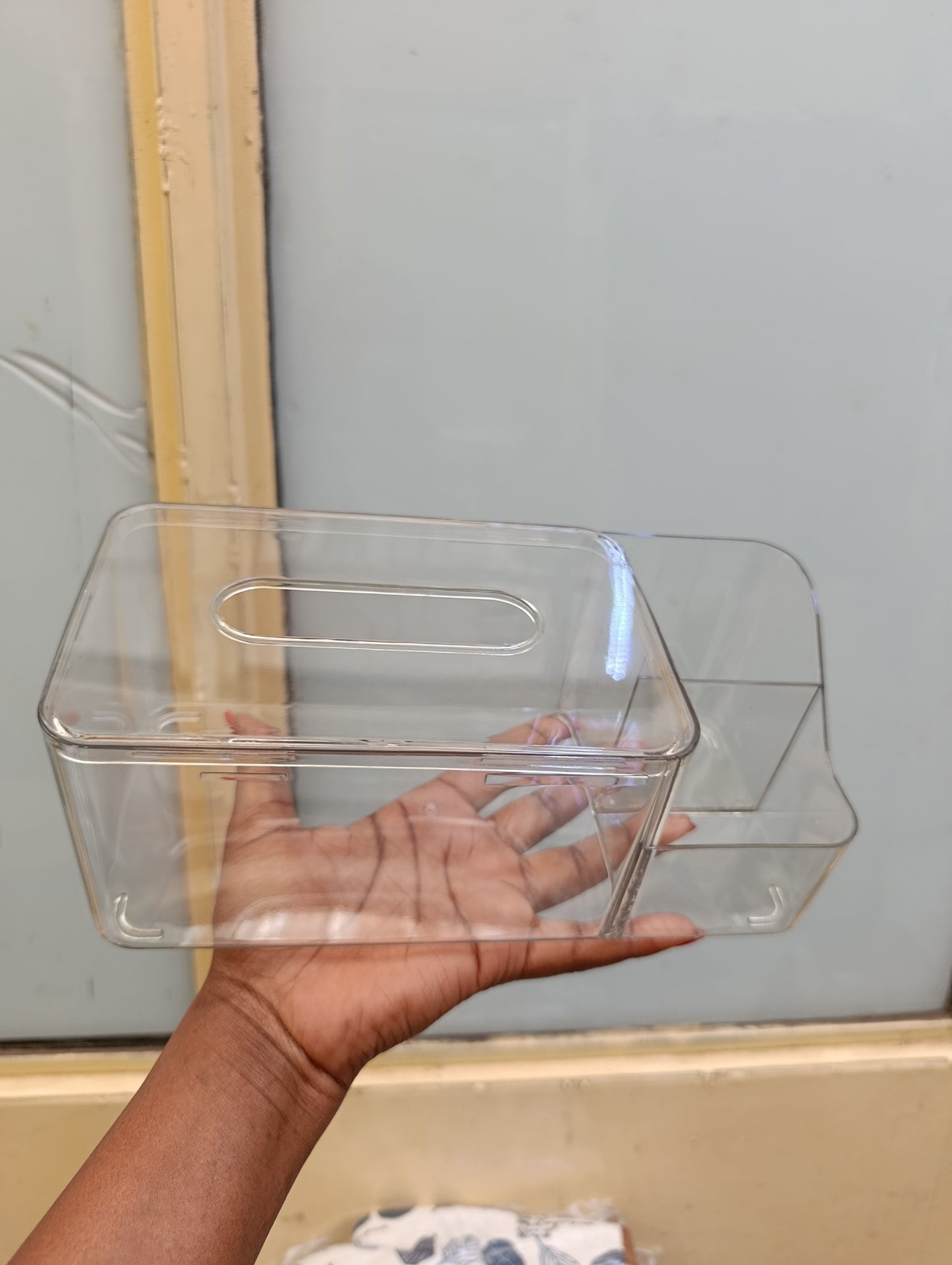 Acrylic partitioned serviette /napkin holder