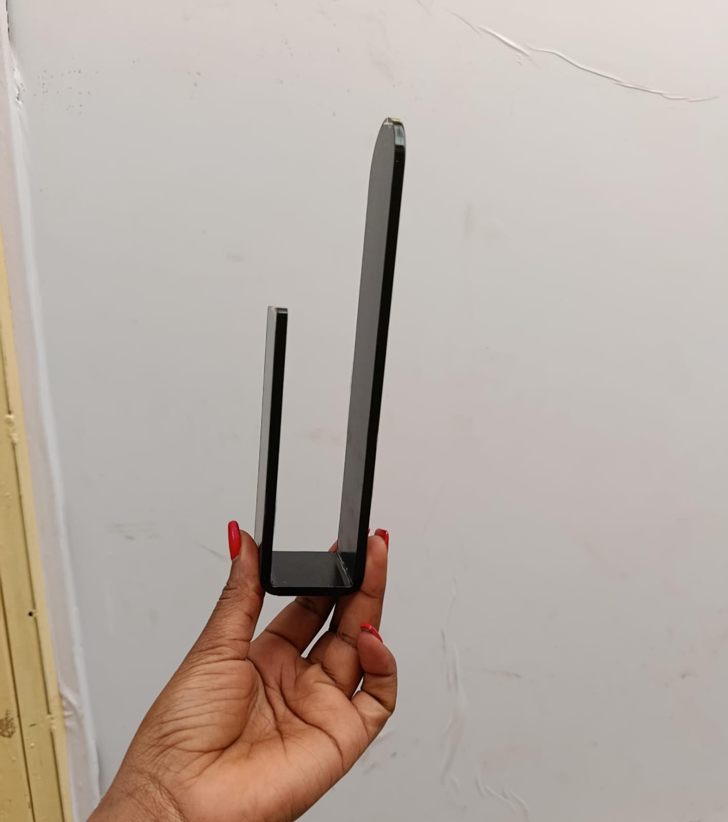 Non punched towel rack